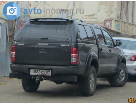 о888кх69, Toyota Hilux