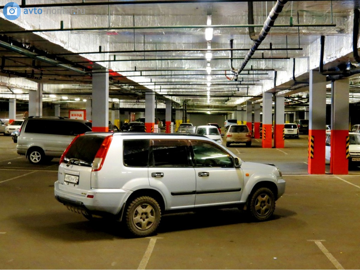 н 982 кн 124, Nissan X-Trail 1st gen (T30), 2000–2007