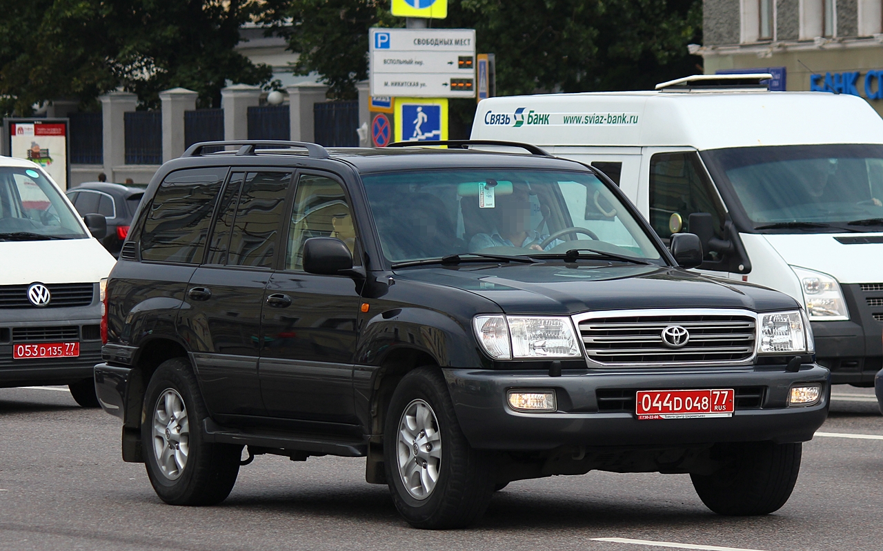 044 D 048 77, Toyota Land Cruiser 100 (J100), 1998–2007