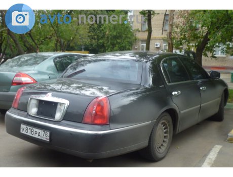 к818ра78, Lincoln Town Car