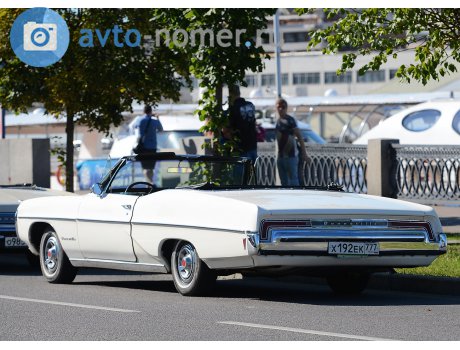 х192ек777, Pontiac Bonneville