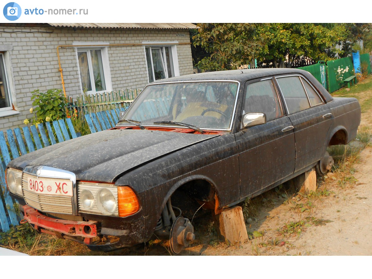 8403 XC, Mercedes-Benz E-Klasse 200–300 Sedan (W123), 1975­–1986