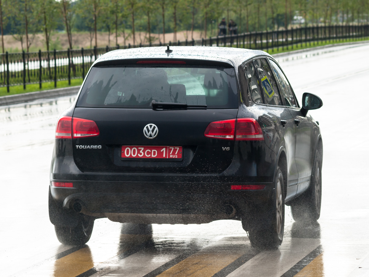 003 CD 1 77, Volkswagen Touareg 