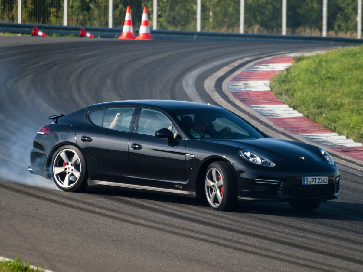 S PT 2341, Porsche Panamera 1st gen (970), facelift, 2013–2016