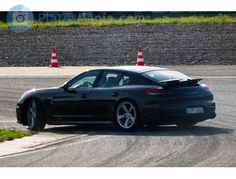 S PT 2341, Porsche Panamera