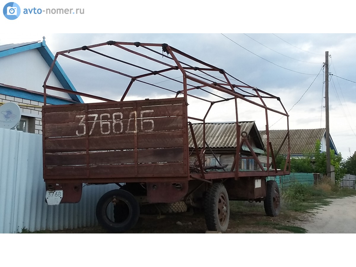 3768 ДБ, Trailers (1977) 