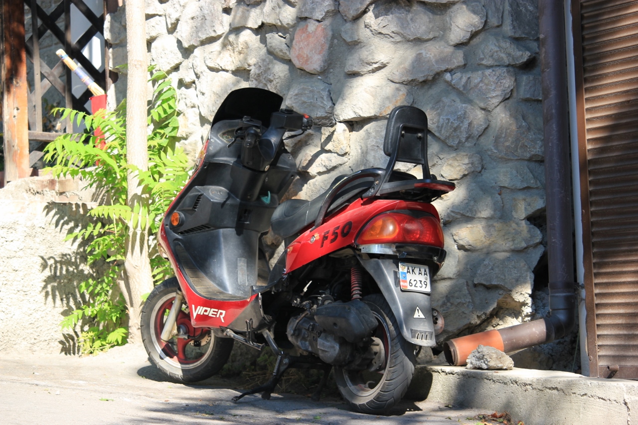 AK 6239 AA, Viper F50 