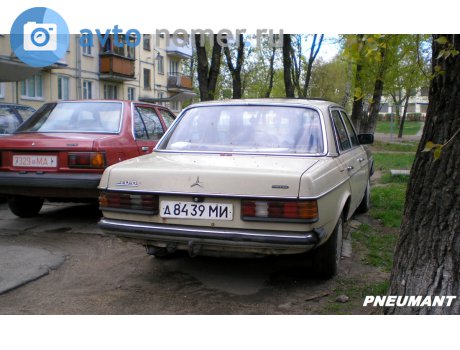 д 8439 МИ, Mercedes-Benz E-Klasse