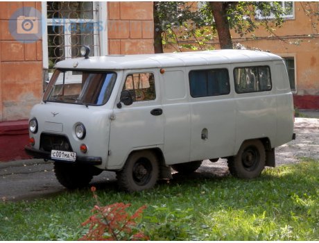 с001ма42, UAZ 452