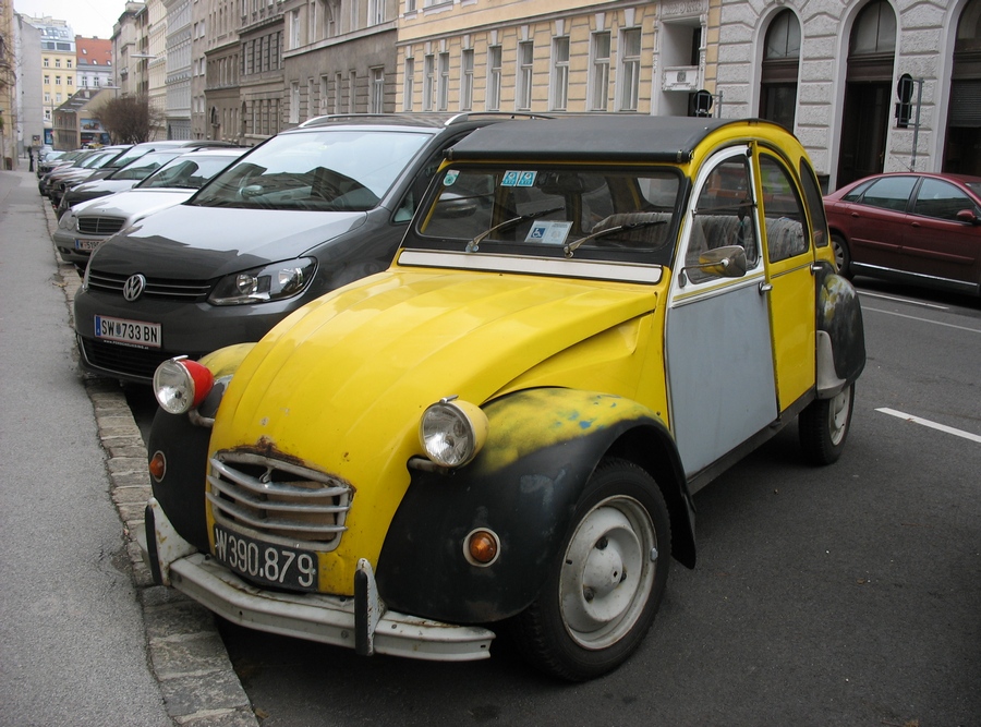 W 390.879, Citroёn 2CV 1st gen Sedan, 1949–1990