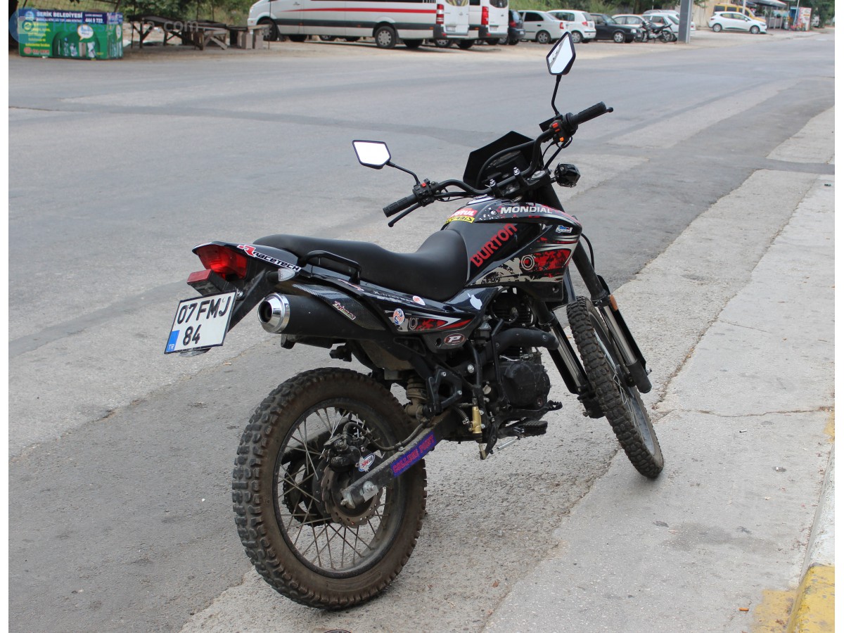 07 FMJ 84, Mondial (UMA) X-Treme 