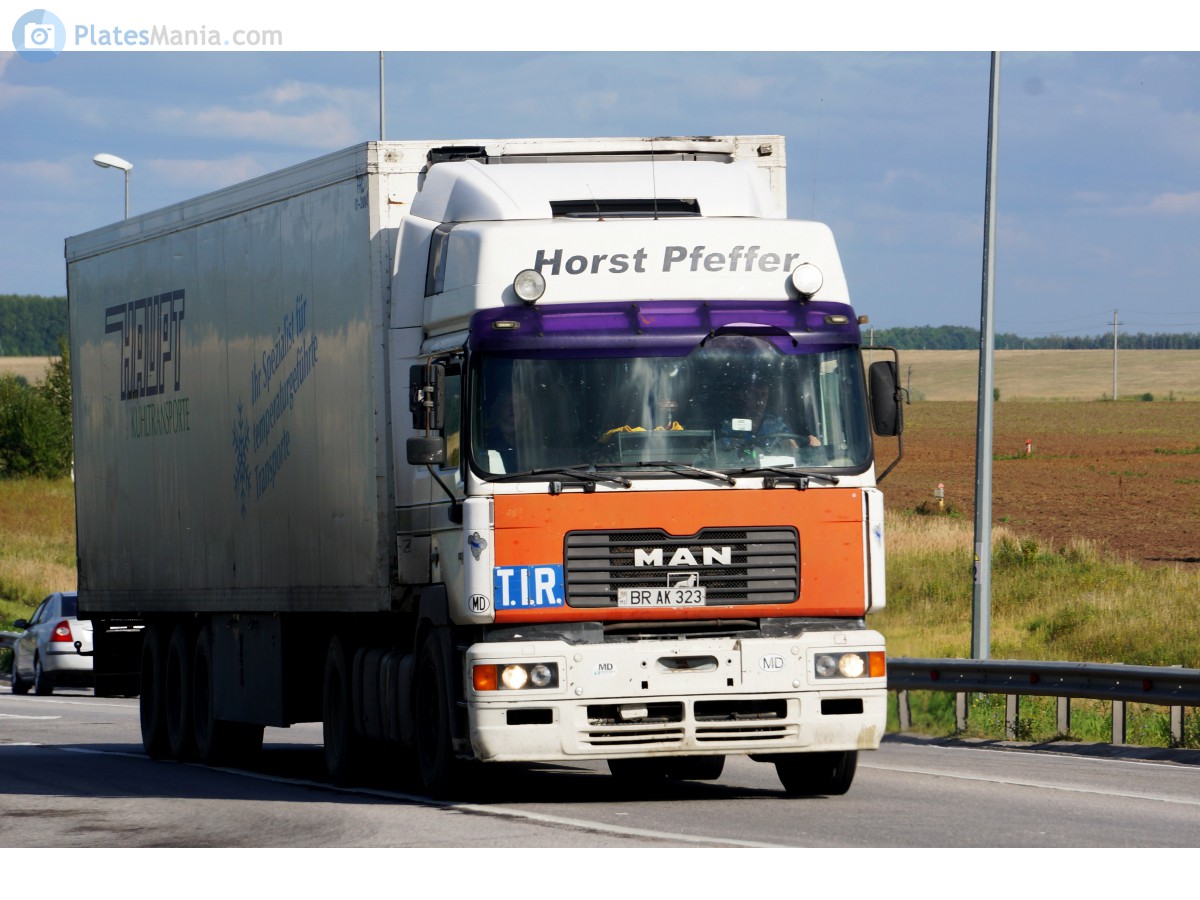 BR AK 323, MAN F2000 