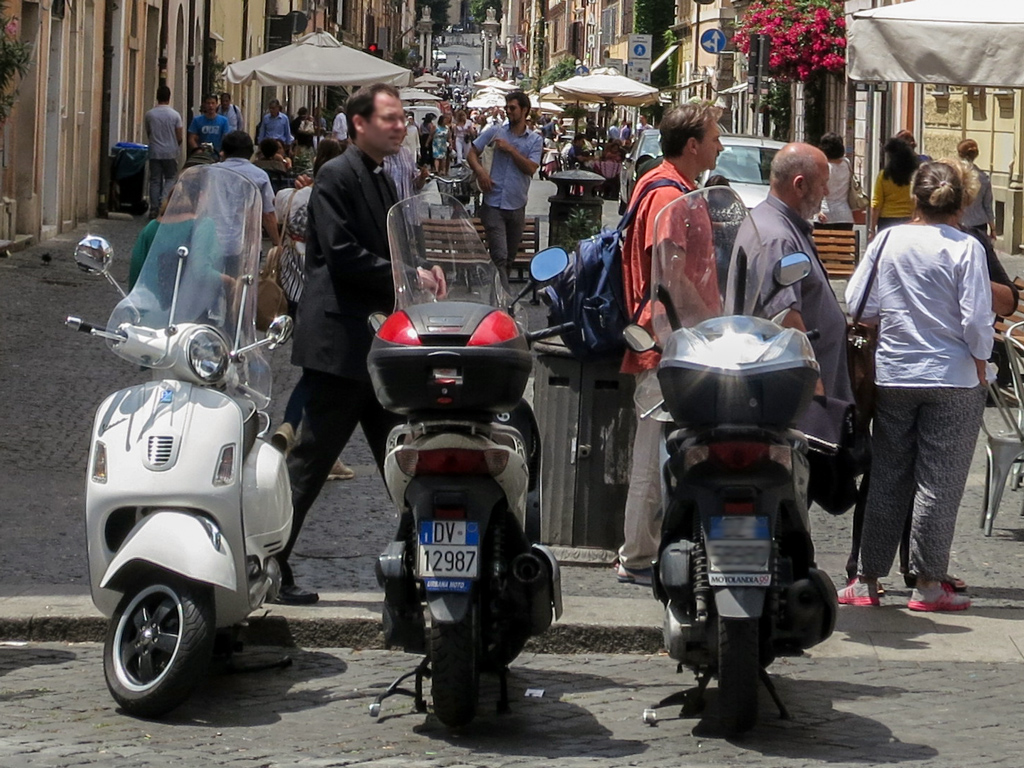 DV 12987, Suzuki SIXteen 