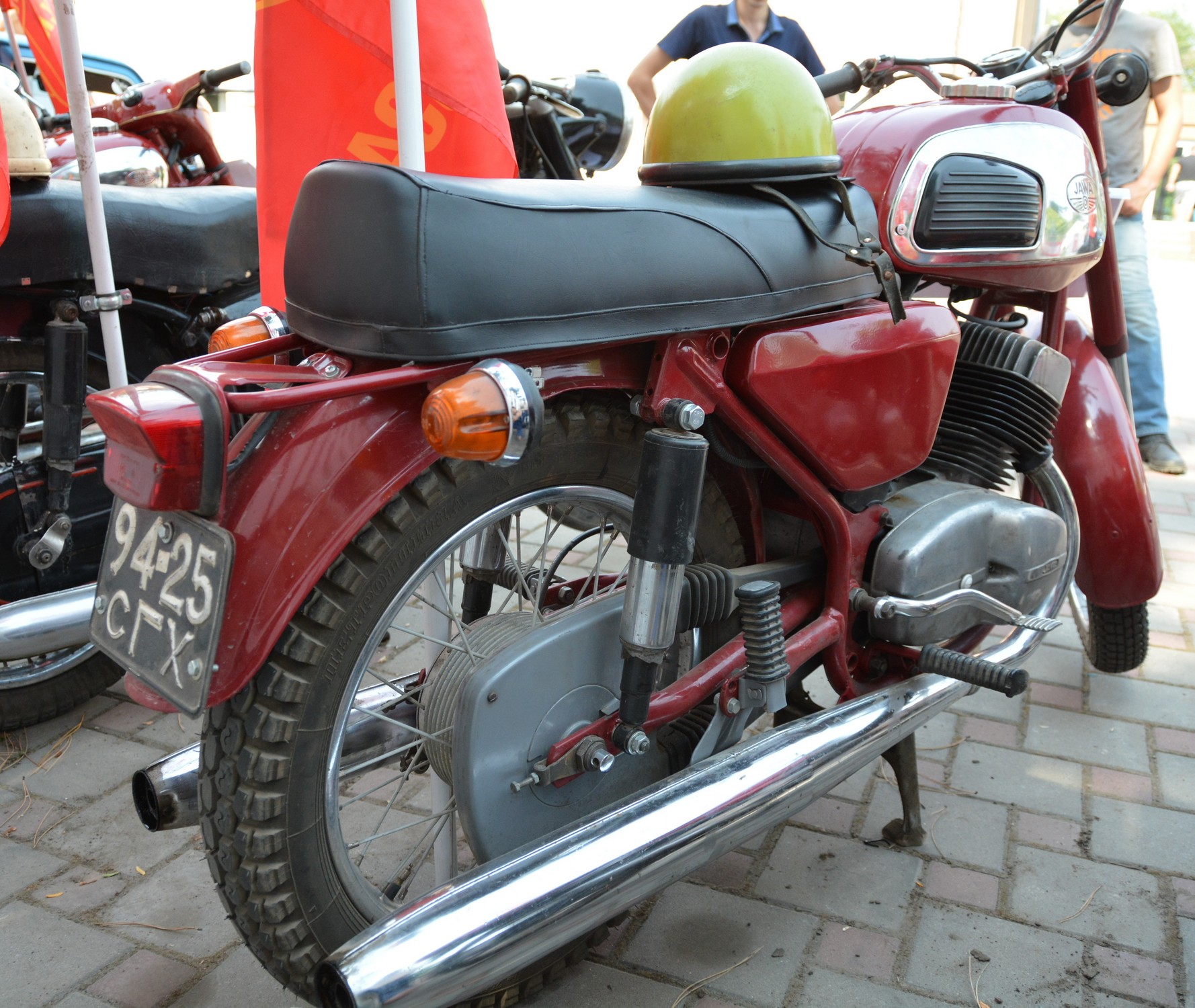 9425 СГХ, Jawa 350 typ 633 Bizon, 1970–1972