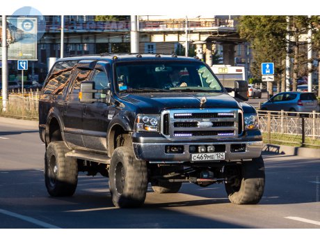 с469ме124, Ford Excursion