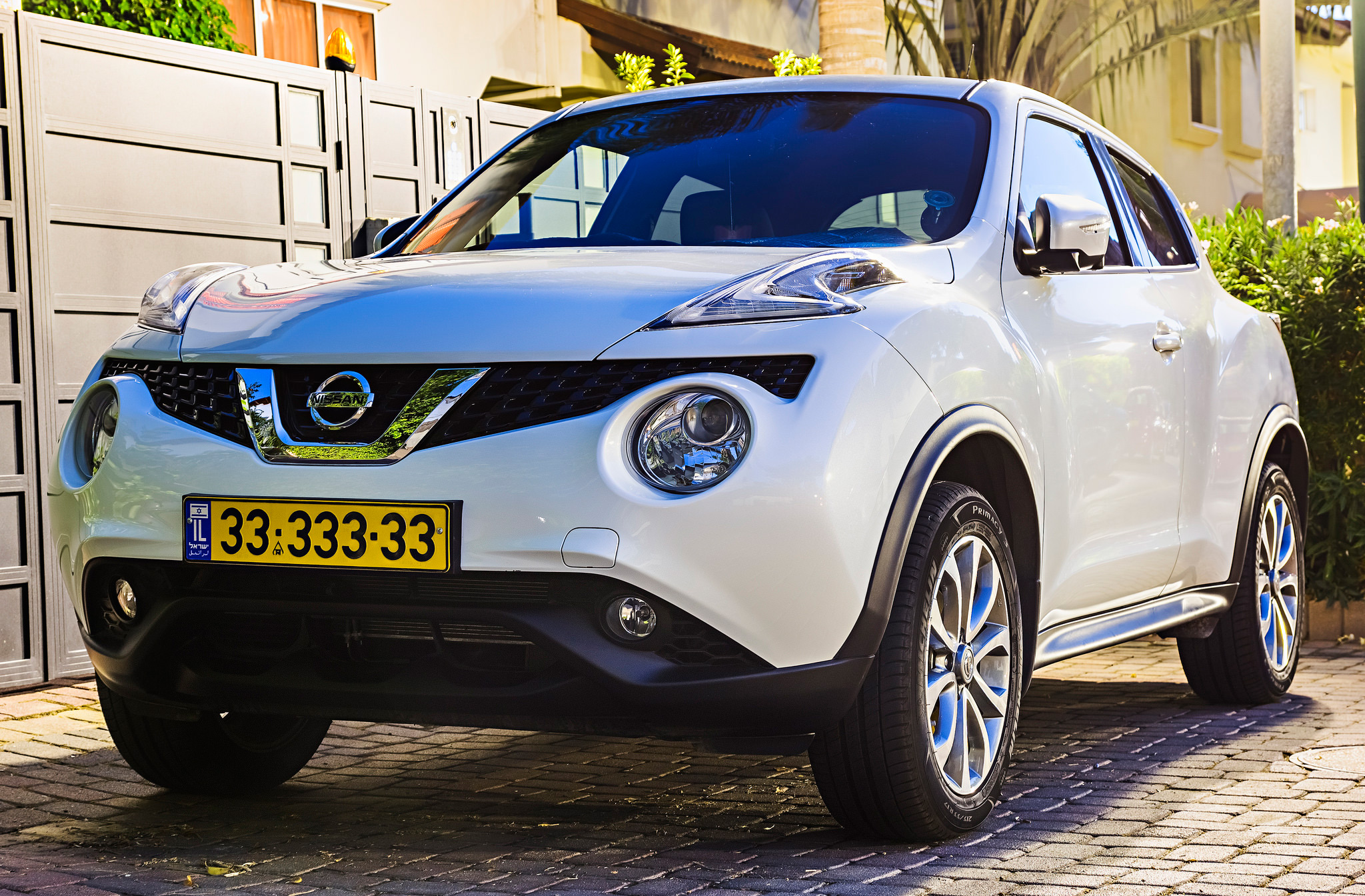 33-333-33, Nissan Juke 1st gen (F15), facelift, 2014–2019