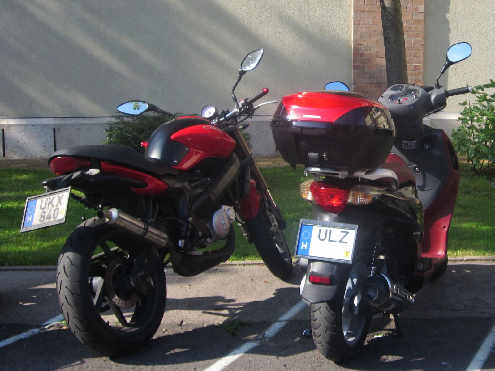 UKX-840, Cagiva Raptor 