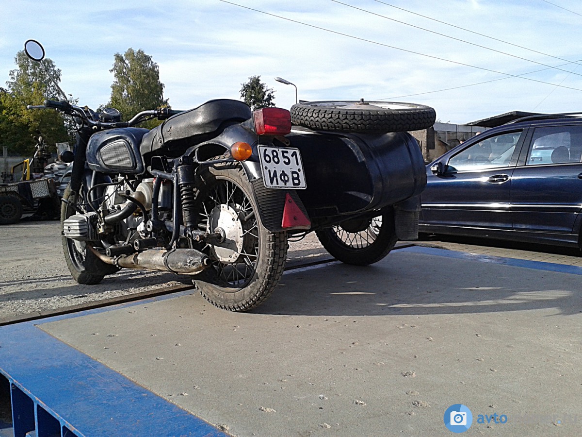 6851 ИФВ, Dnepr (KMZ) М-72 