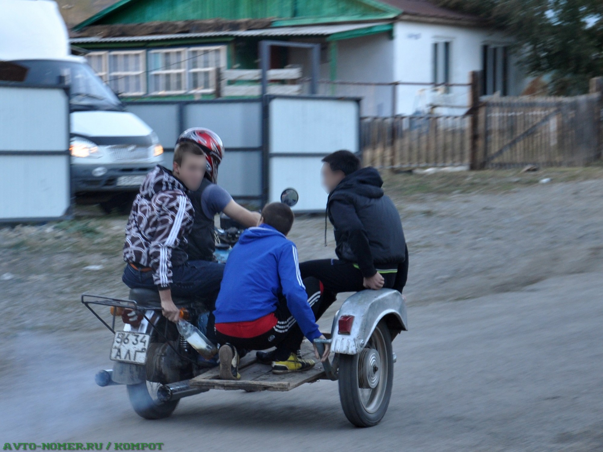 5634 АЛГ, Motorcycles (1977) 