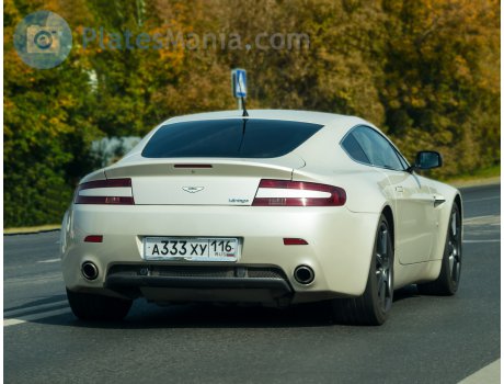 а333ху116, Aston Martin V8 Vantage