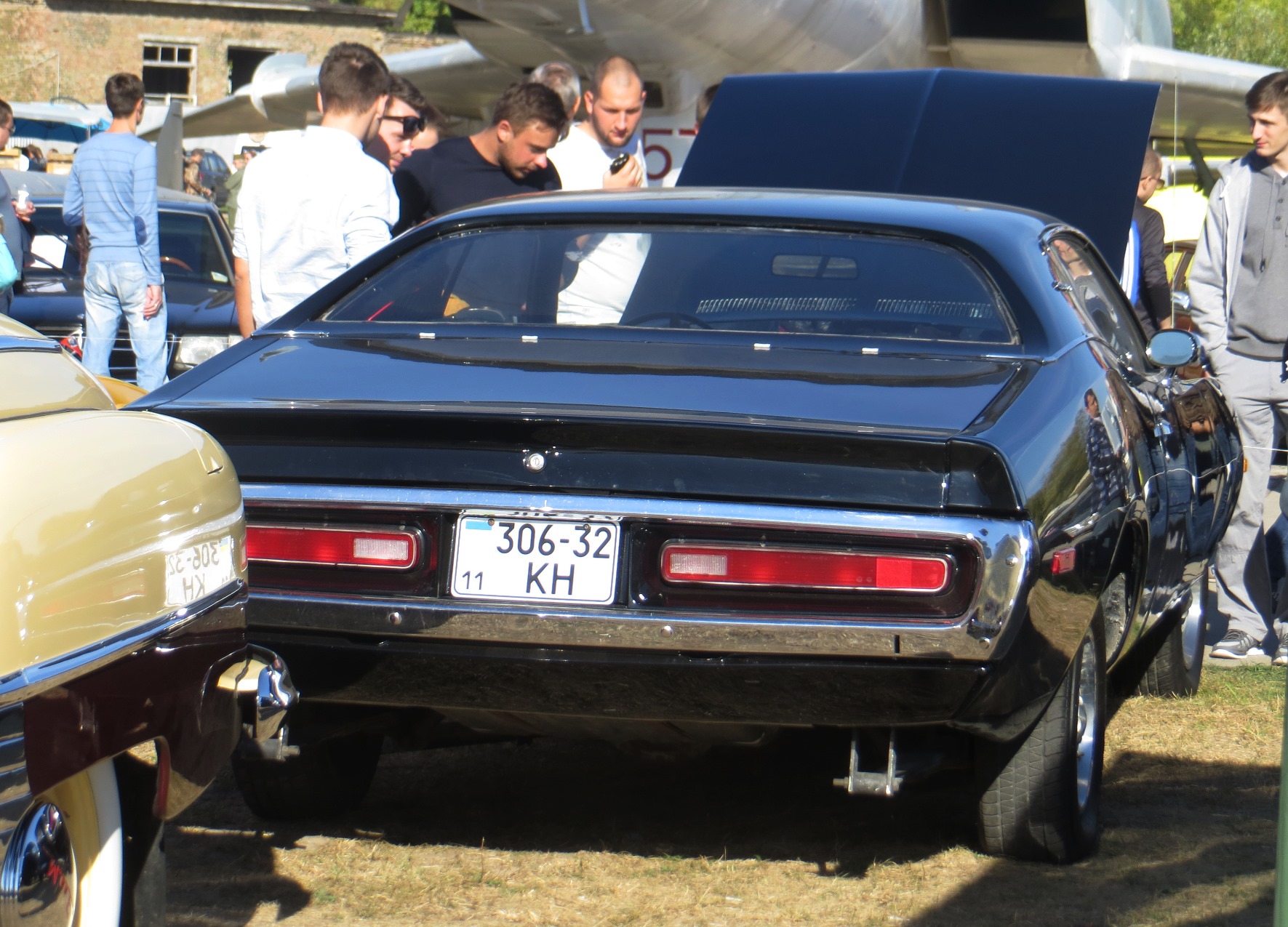 11 306-32 KH, Dodge Charger 3rd gen 1972 SE Coupé (B-body), 1971–1972