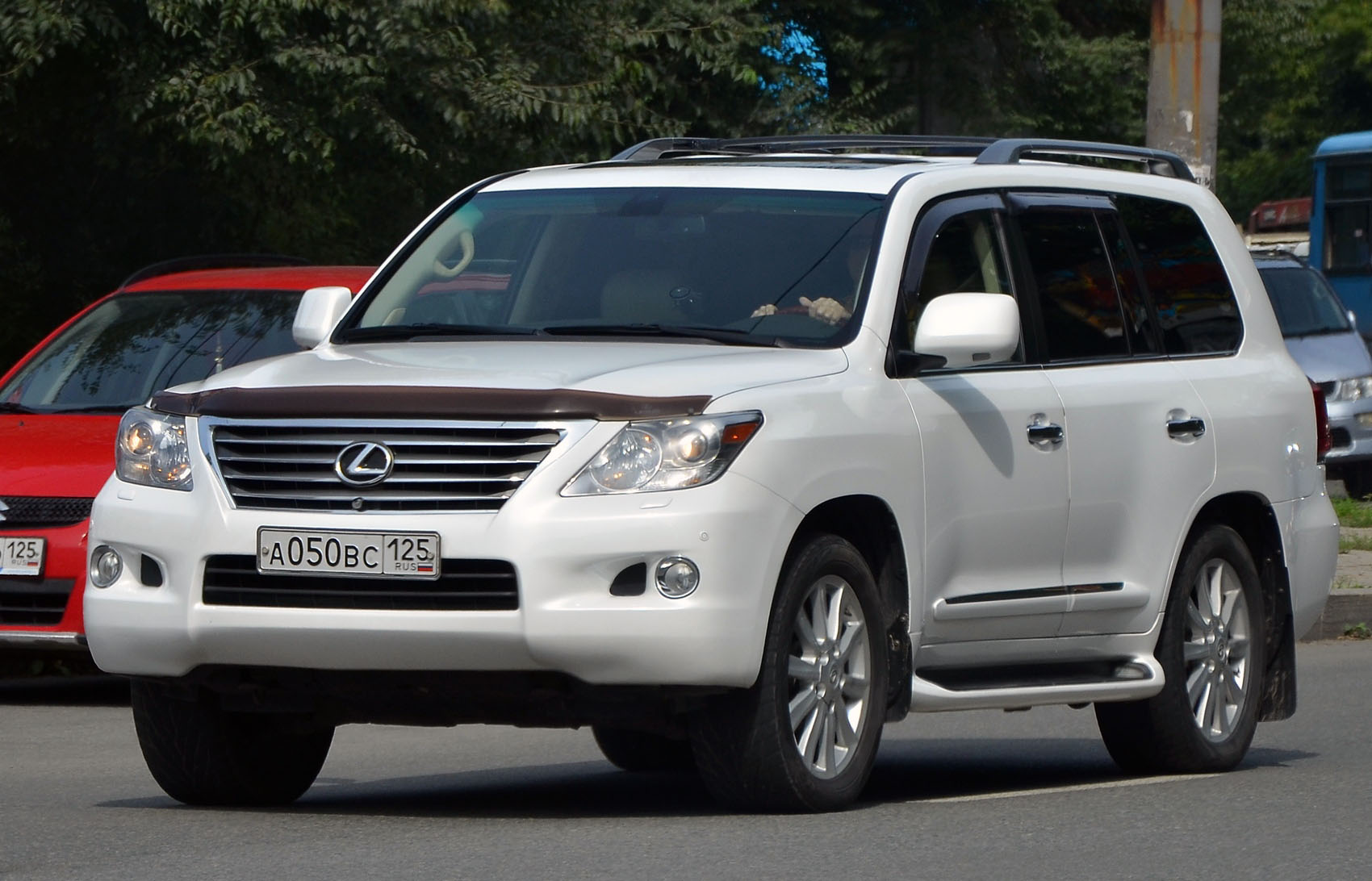 а 050 вс 125, Lexus LX 