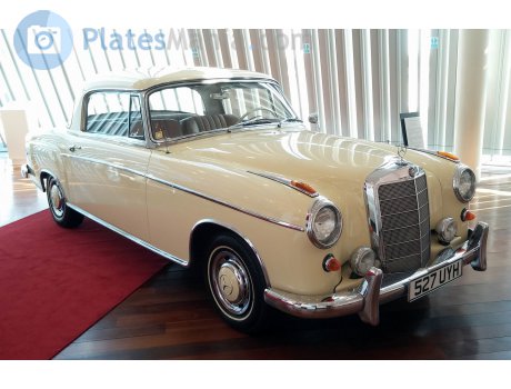 527 UYH, Mercedes-Benz Type 219/220