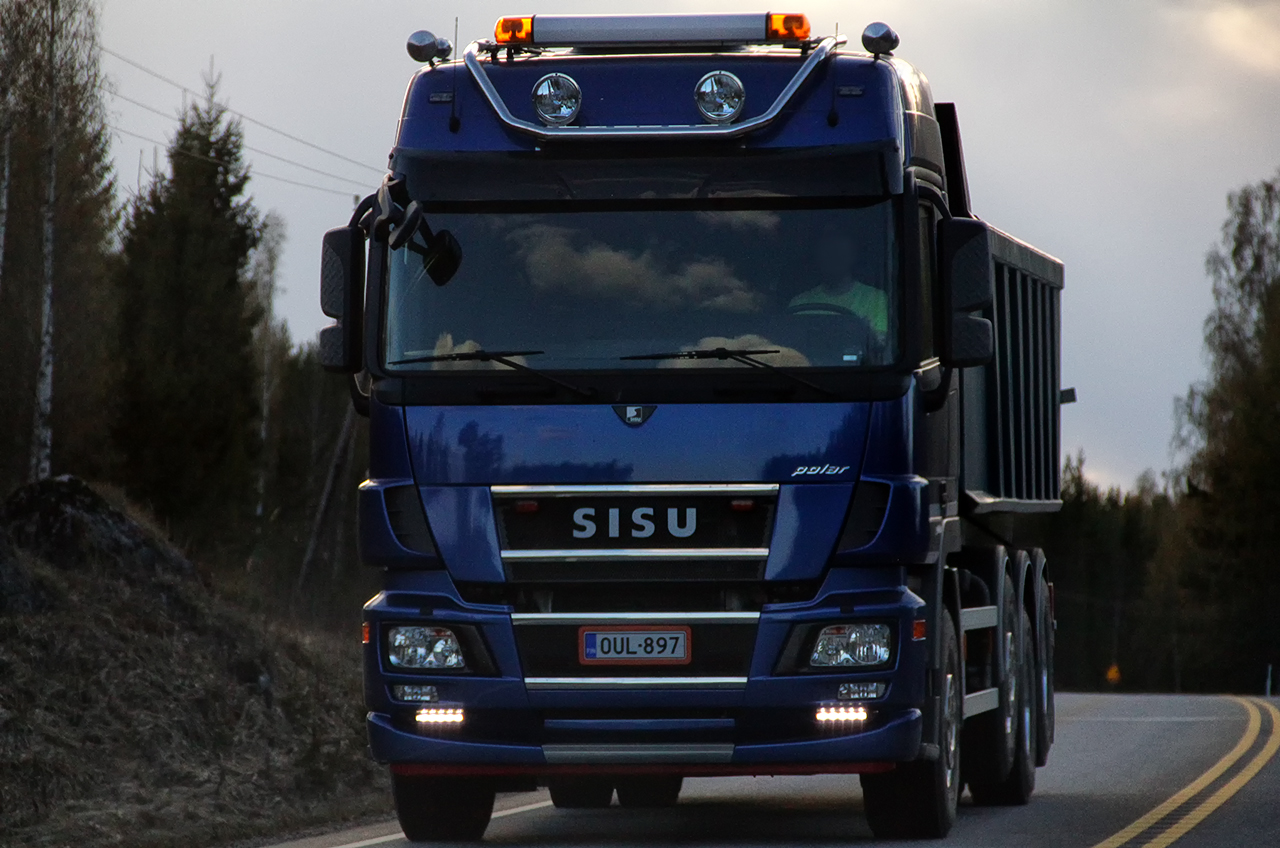 OUL-897, Sisu Polar 1st gen, 2010–2014