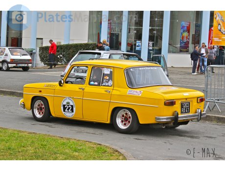 1203 RX 41, Renault 8
