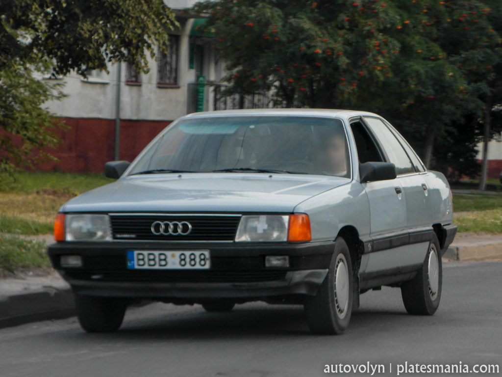 BBB 888, Audi 100 3rd gen Sedan (C3/44), 1982–1991