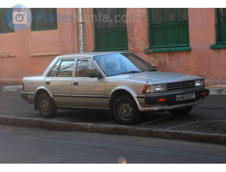 м 4805 ОТ, Nissan Bluebird