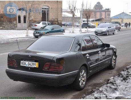 HGW 04399, Mercedes-Benz E-Klasse