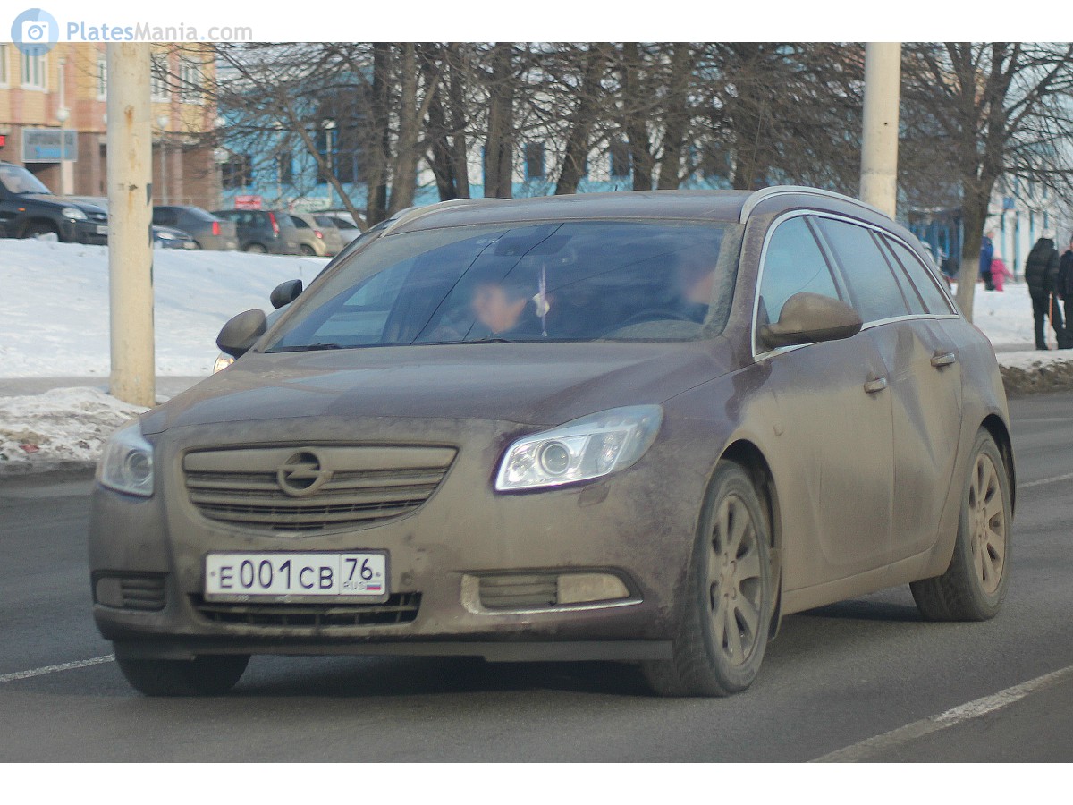 е 001 св 76, Opel Insignia 1st gen Sports Tourer (A; G09), 2008–2013