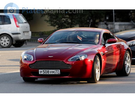 р508ум77, Aston Martin V8 Vantage