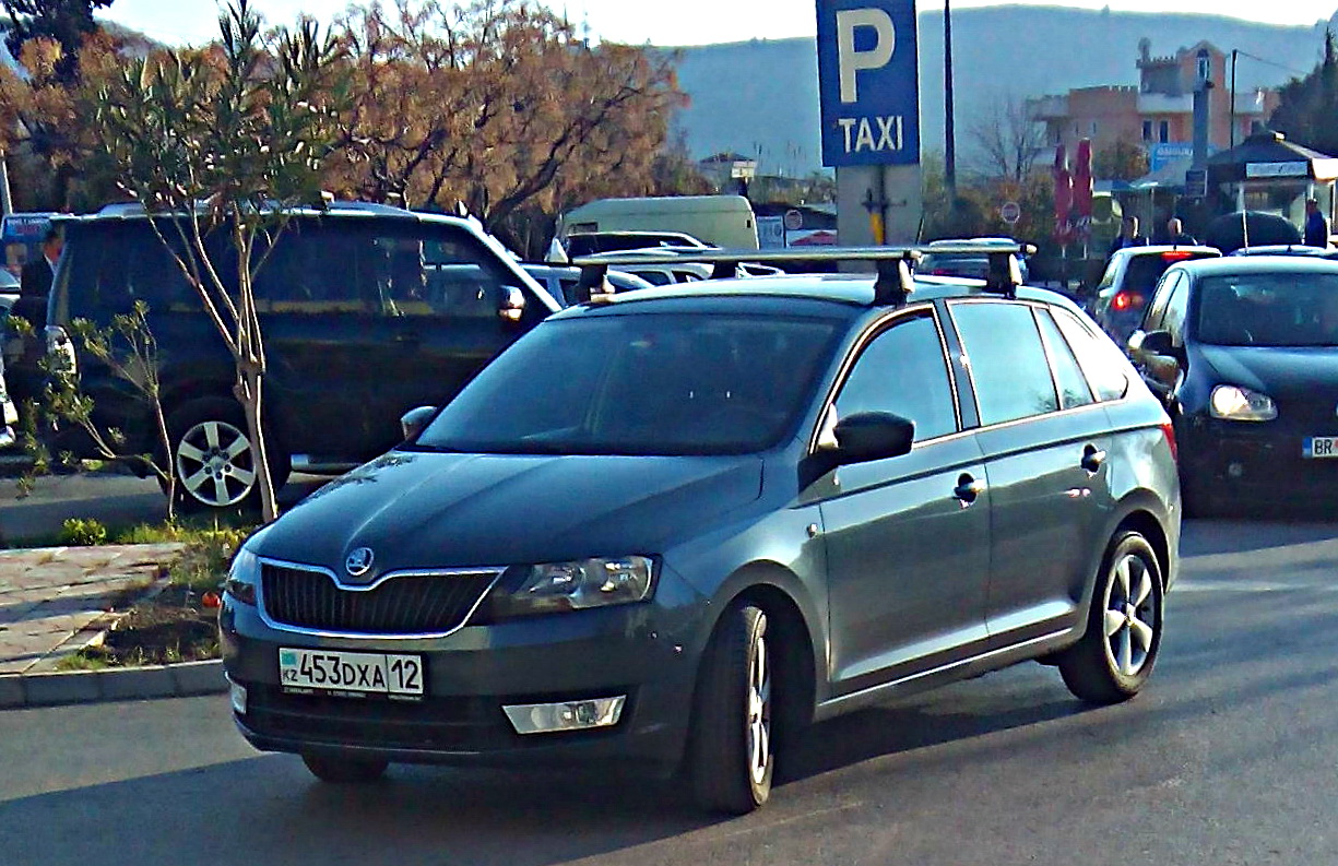 453 DXA 12, Skoda Rapid Spaceback (NH1), 2013–2019 (–2020 for CN-market)