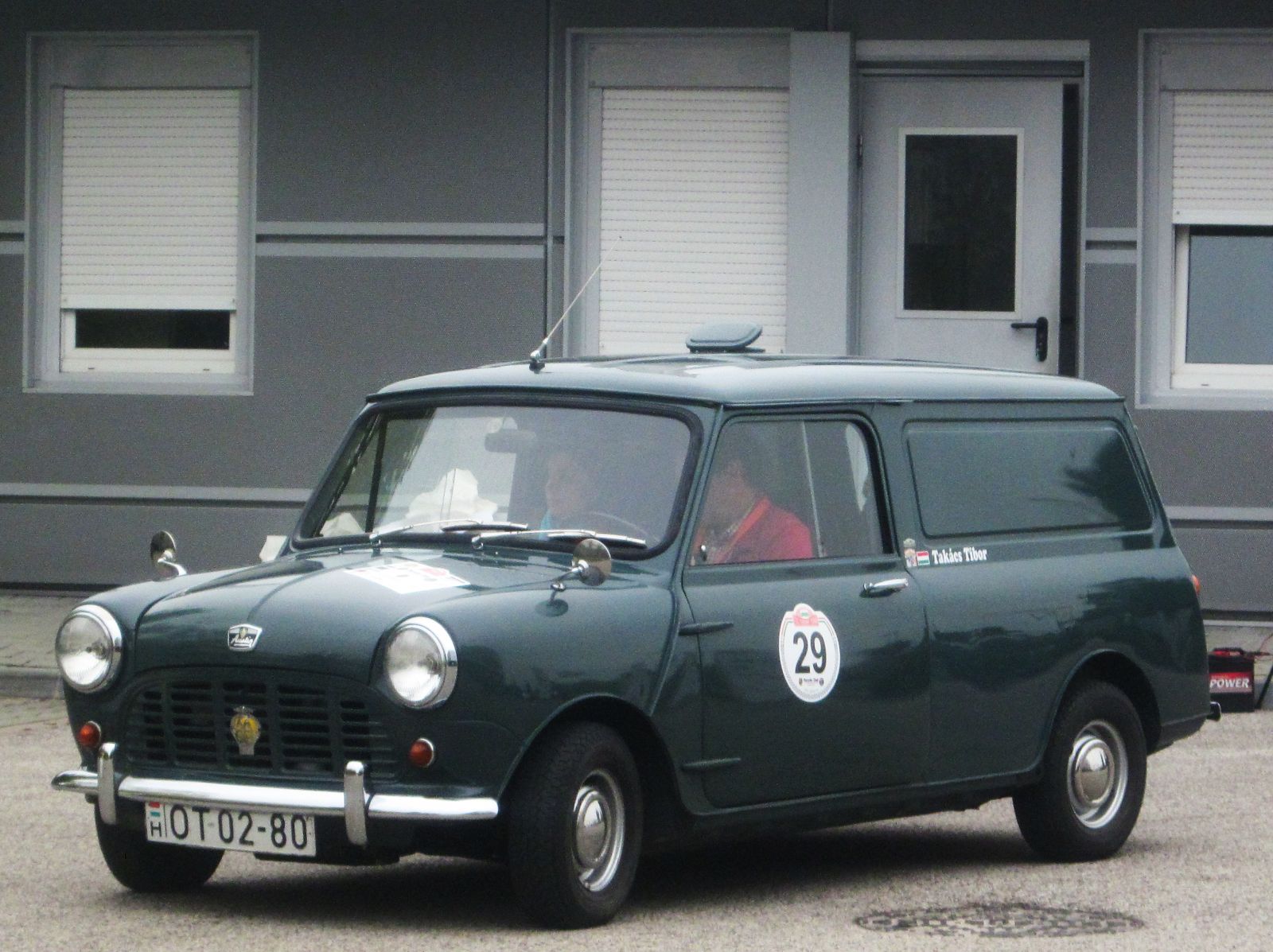 OT 02-80, Austin Mini Countryman 