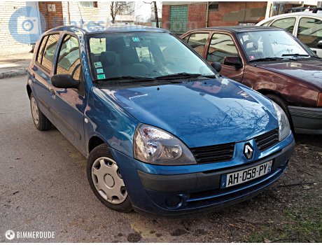 AH-058-PY, Renault Clio