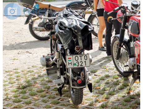 OT 03-21, BMW R Series