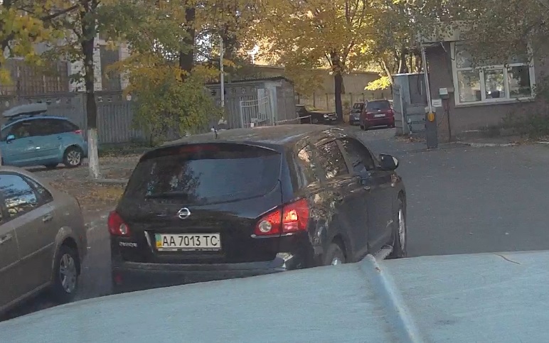 AA 7013 TC, Nissan Qashqai 