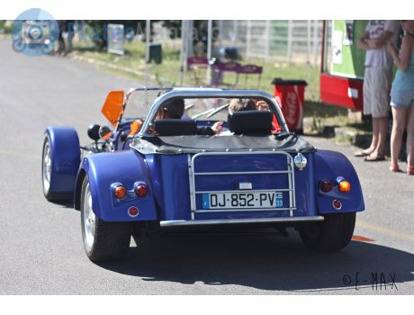 DJ-852-PV, Martin Seven