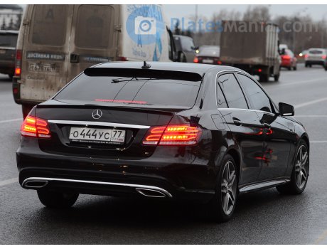 о444ус77, Mercedes-Benz E-Klasse