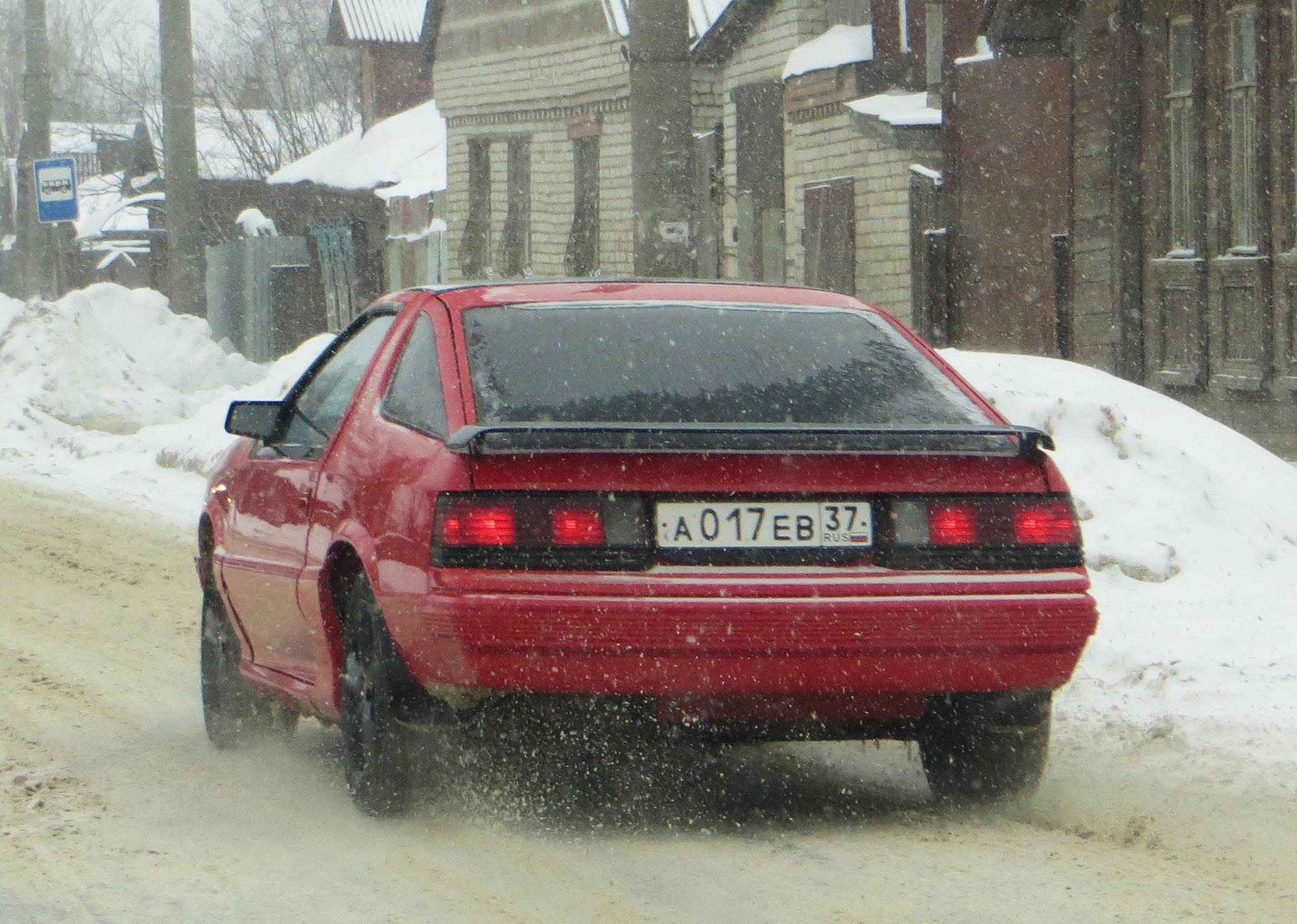а 017 ев 37, Chrysler Laser 