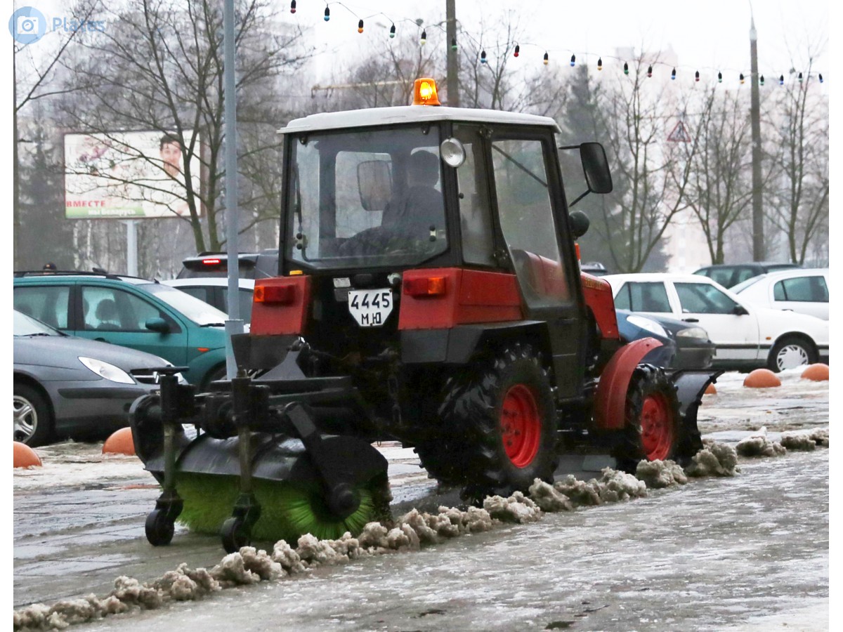 4445 МЮ, Belarus (MTZ) 320 