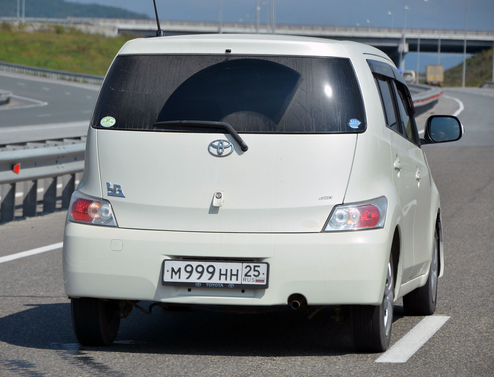 м 999 нн 25, Toyota bB 2nd gen (QNC20), 2005–2016