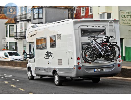 H Z 1369, Laika Ecovip