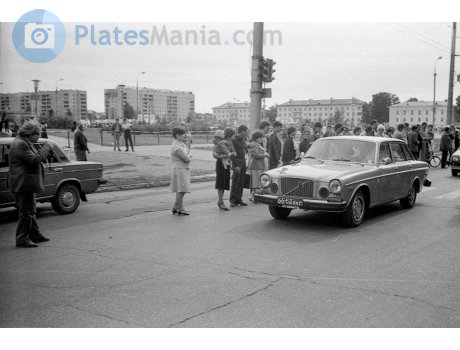6652 УКГ, Volvo 164