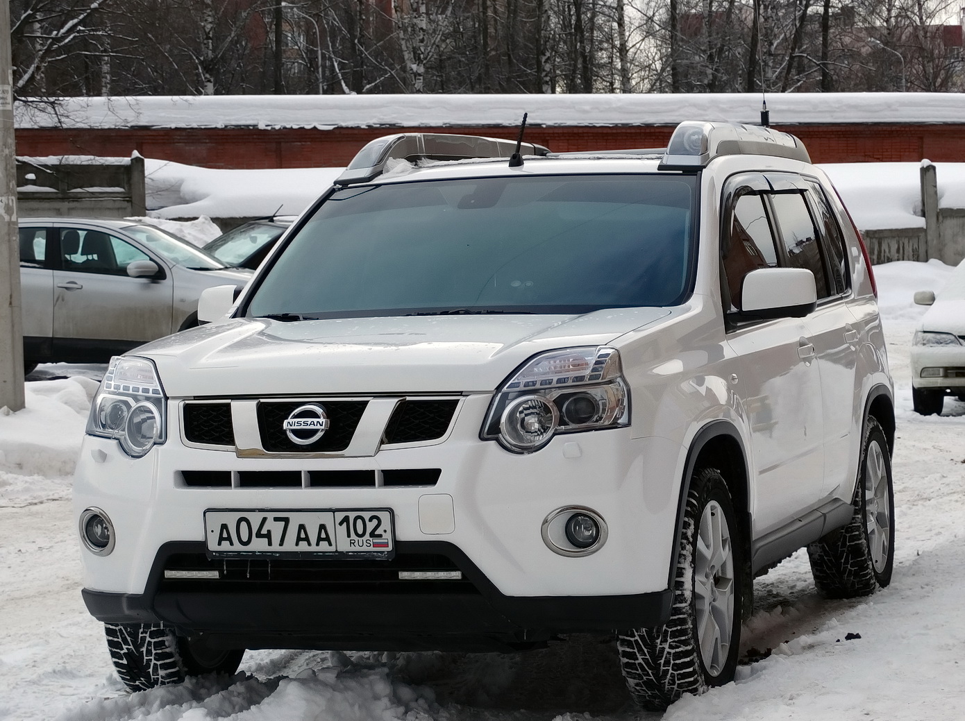 а 047 аа 102, Nissan X-Trail 