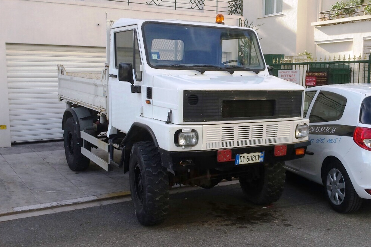 DY 608 CV, Bremach NGR 