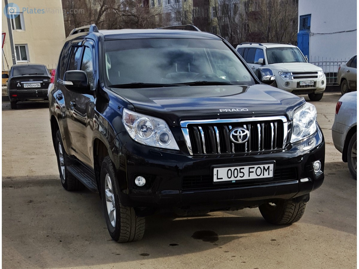 L 005 FOM, Toyota Land Cruiser Prado 4th gen 5-door SUV (J150), 2009–2013