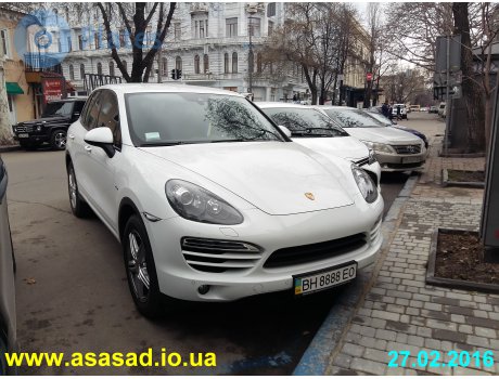 BH 8888 EO, Porsche Cayenne